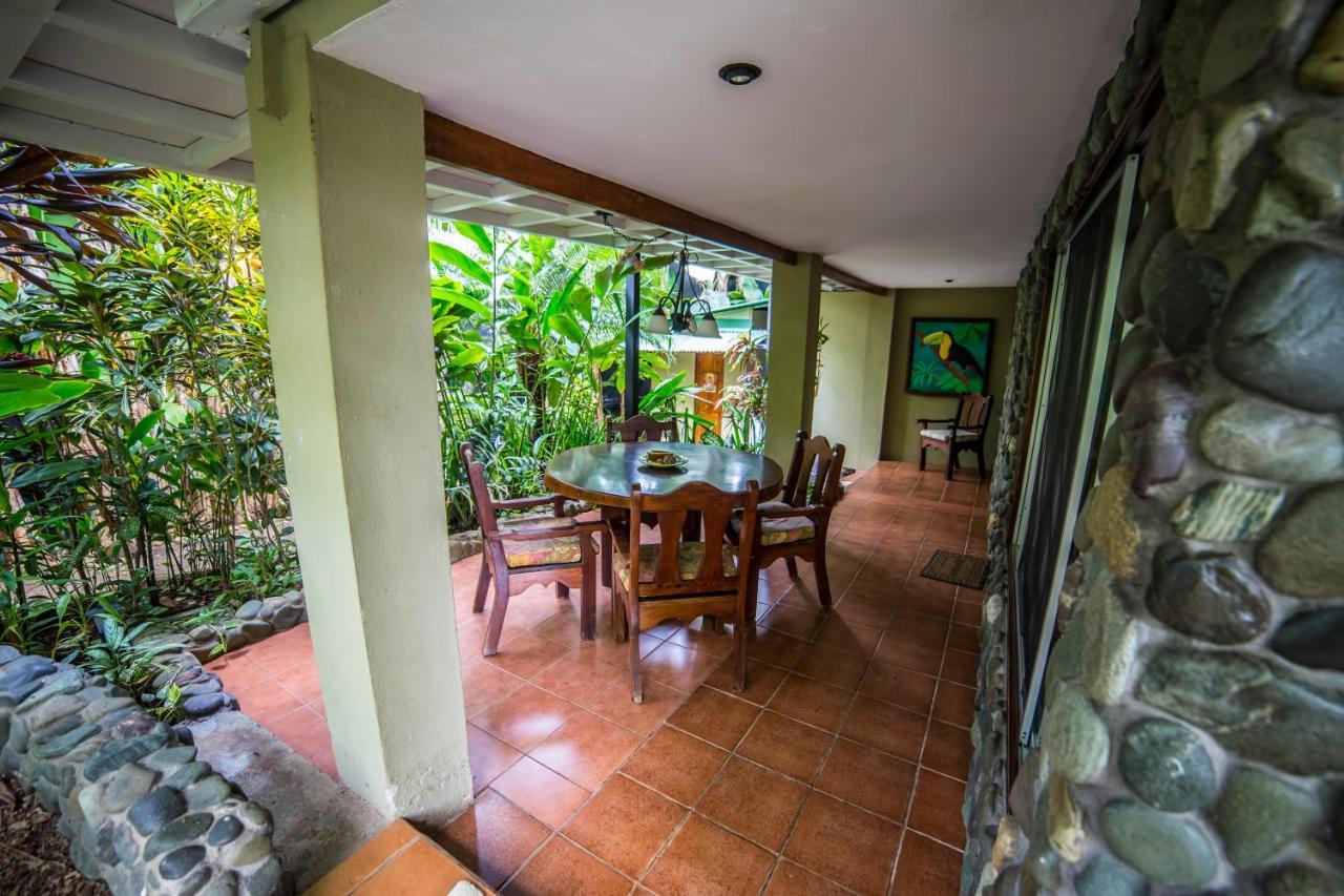 Villas Oasis Manuel Antonio Bagian luar foto