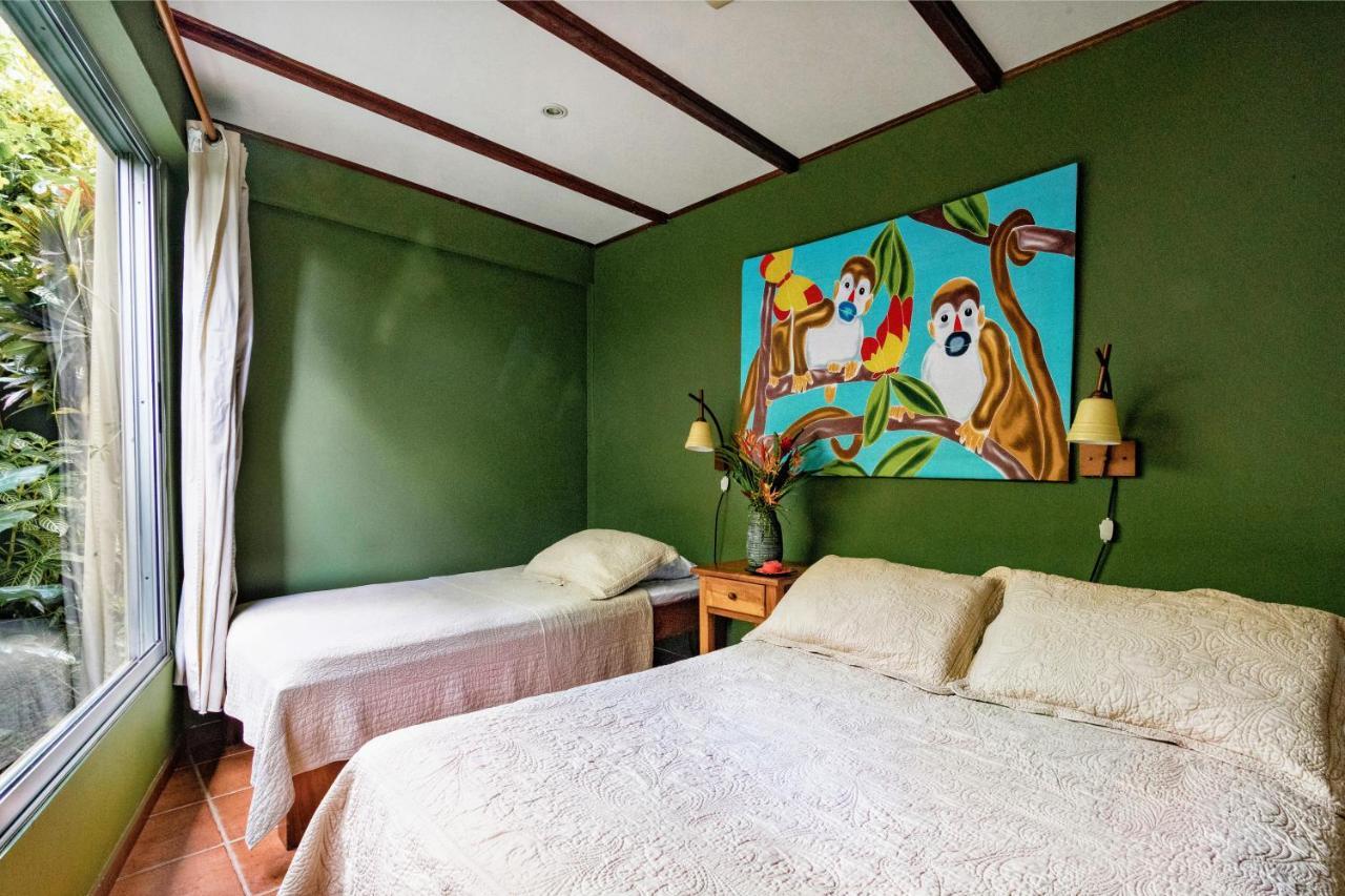Villas Oasis Manuel Antonio Bagian luar foto
